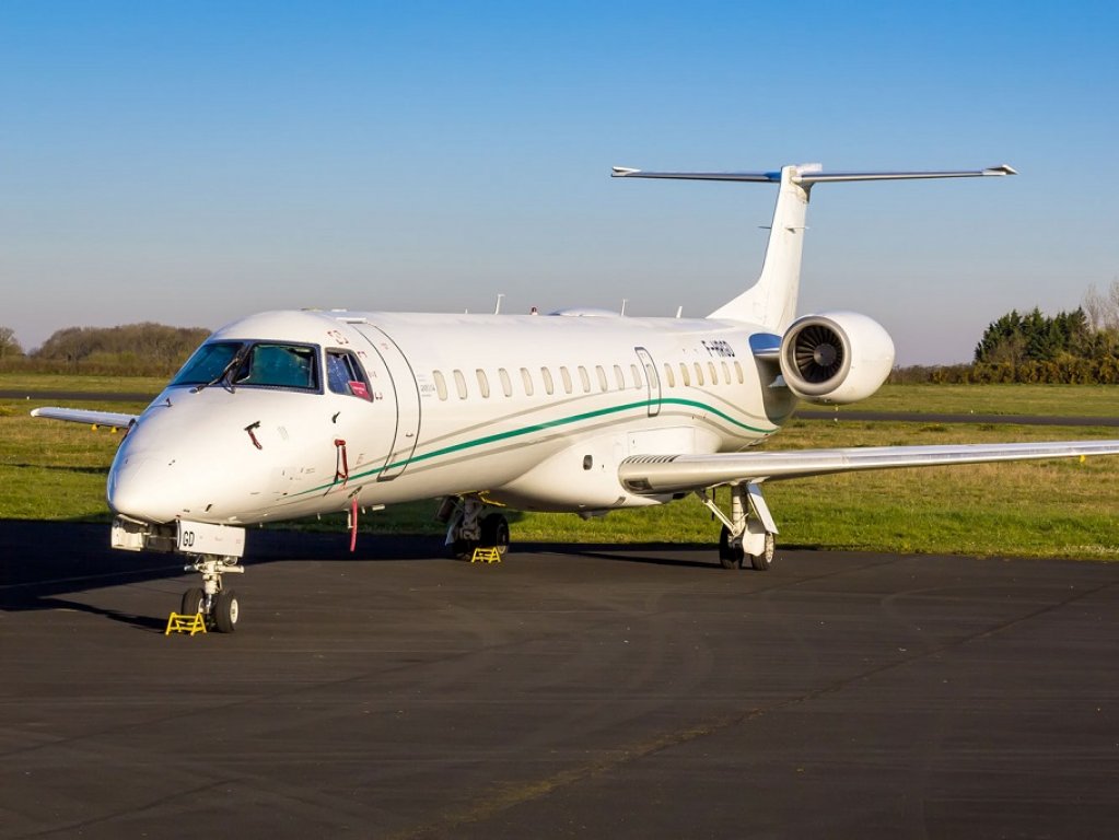 Reconduction de la ligne Pau - Paris Orly au moins jusqu'au printemps 2026 avec Amélia 